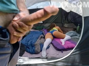 Gia sư già thèm khát con cặc của học sinh và giúp anh ta thủ dâm